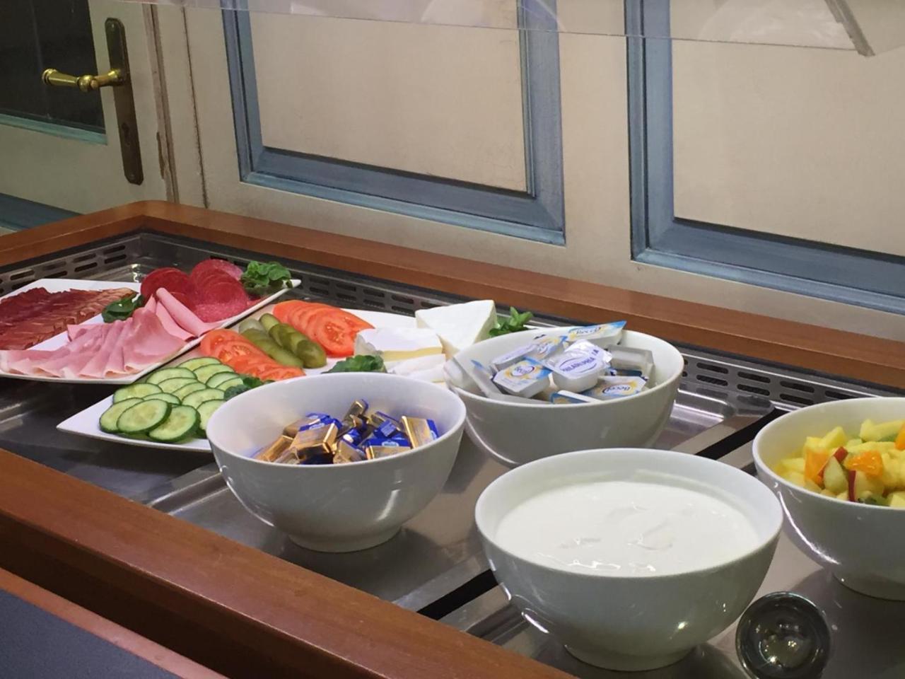 瑞斯蓝福酒店 斯图林根 外观 照片
